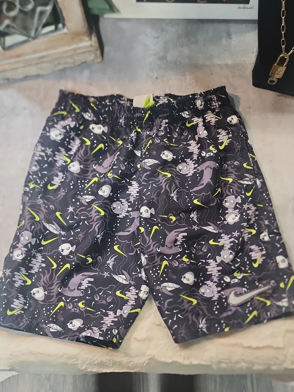 Nike Swim Trunks For Boys 6 To 7 Yrs Old Size Small